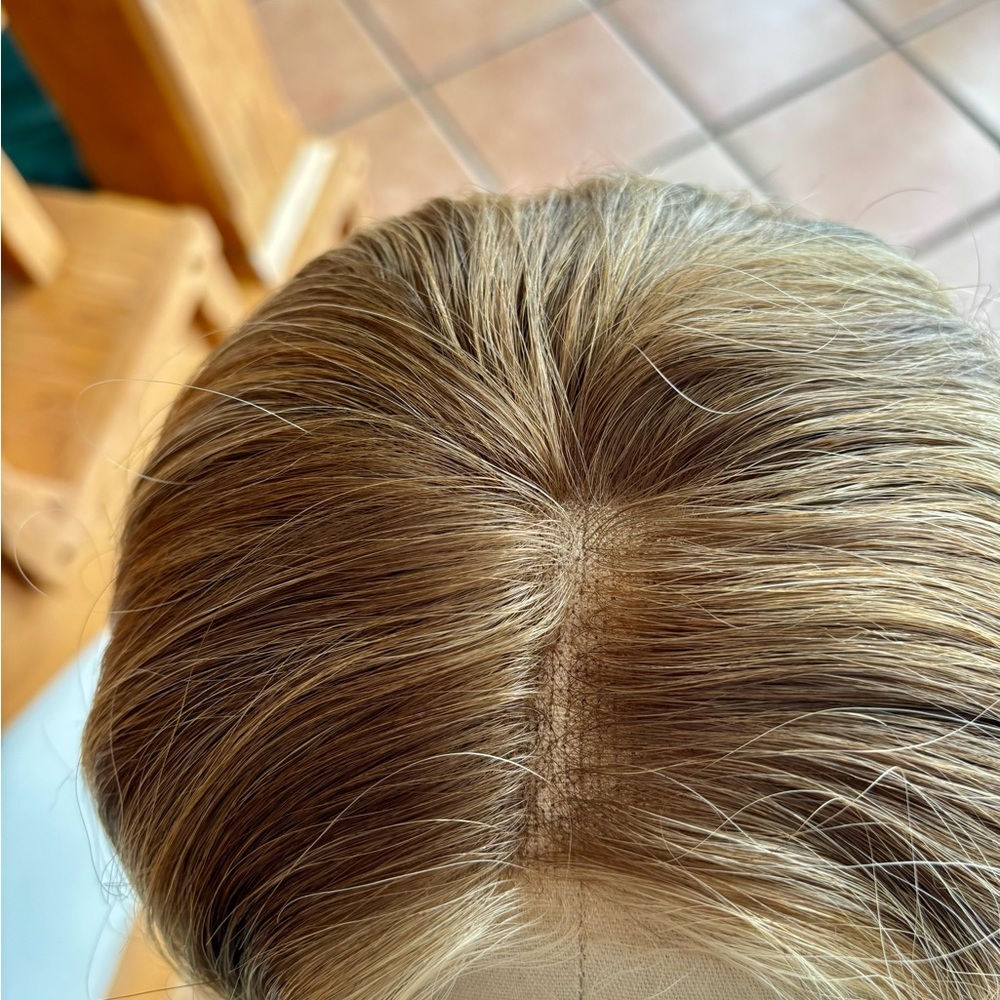 REDUCTION $500.00! Human Hair Dk Blonde w/ Lt Blonde highlights Highline Wig - Picture 4 of 12